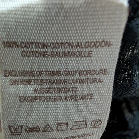 Free People Embroidered Black P Tunic Top Sz 8  with Red & Rust Floral Detail - Picture 6 of 8